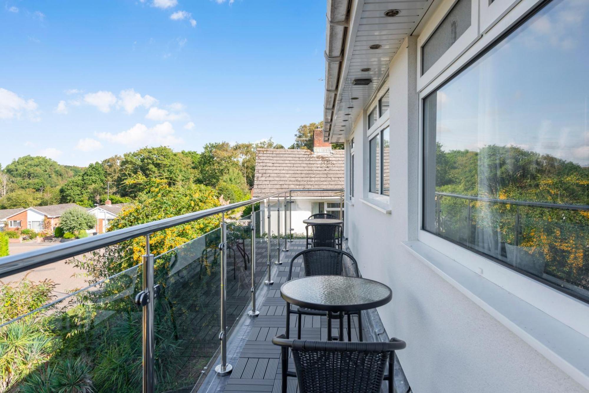 5 Bedroom Detached Beach House Poole Ngoại thất bức ảnh